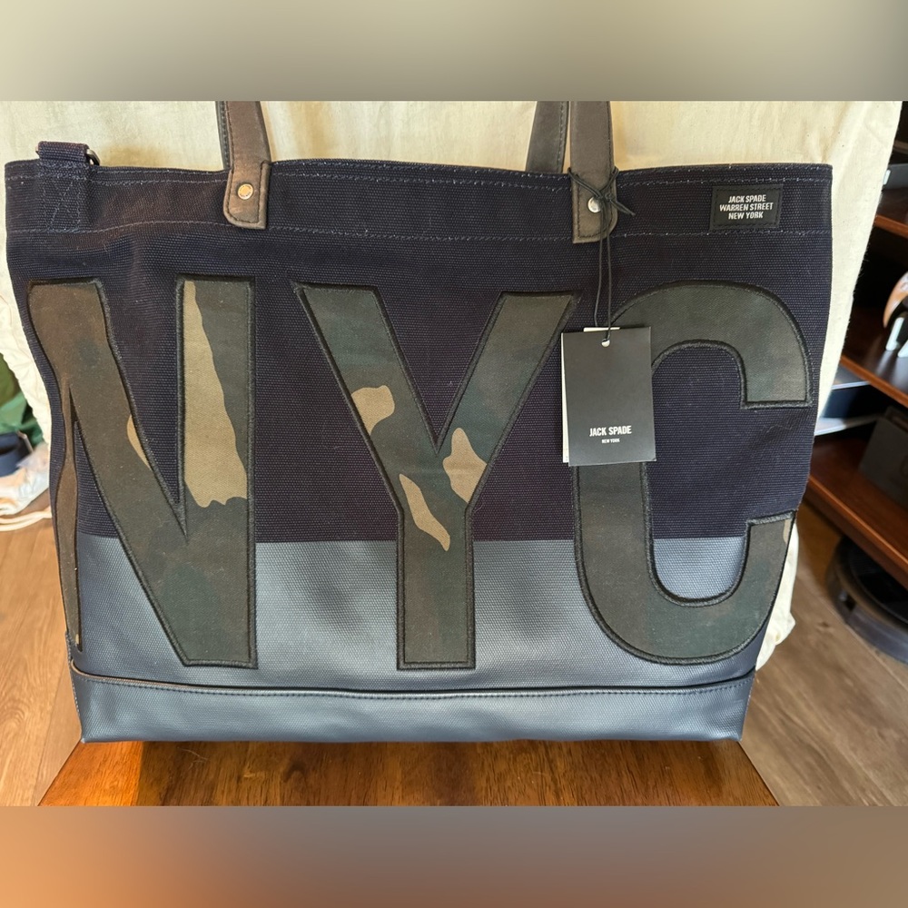 JACK SPADE - Camo Coal Bag - NYC Graphics - dust cover included